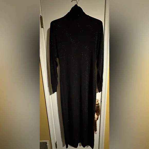 Newport News Dresses | Newport News Easy Style Long Maxi Turtleneck Solid Black Glitter Dress Sz 14 | Color: Black/Silver | Size: 14 | Elam506's Newport News Dresses | Newport News Easy Style Long Maxi Turtleneck Solid Black Glitter Dress Sz 14 | Color: Black/Silver | Size: 14 | Elam506's